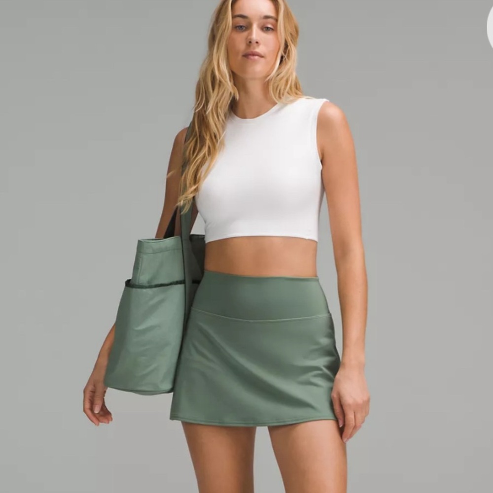 Align High-Rise Skirt